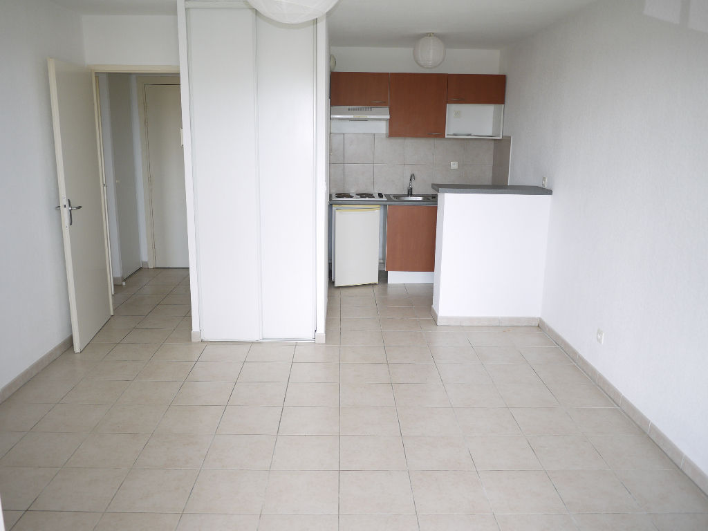 Appartement Gagnac Sur Garonne 2 pièce(s) 35,46 m2, terrasse.