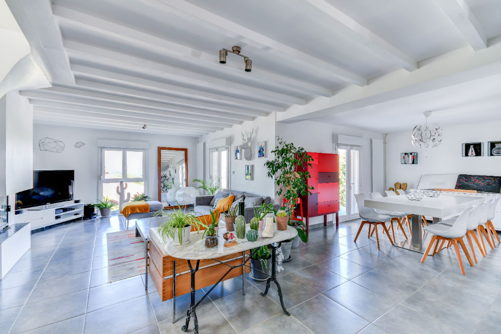 Maison  5 pièce(s) 130 m2