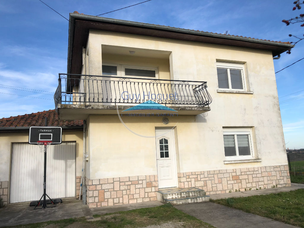Location : maison 4 pièces à PIN BALMA