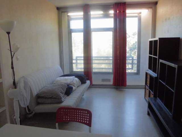 T1 MEUBLE HYPER CENTRE