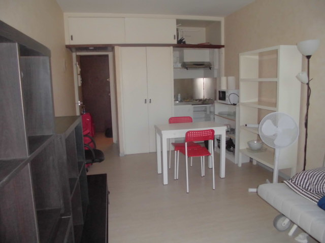 T1 MEUBLE HYPER CENTRE