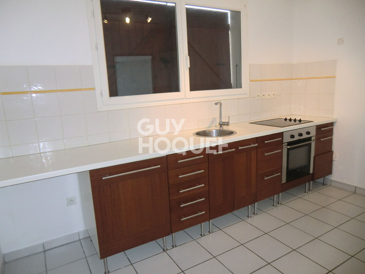 A LOUER - MAISON T4