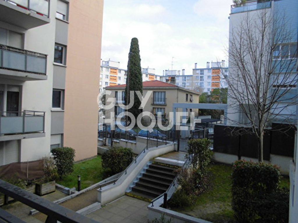 T3 meublé + parking - JOLIMONT