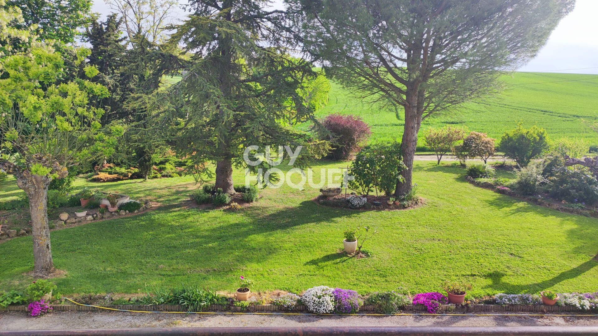 Maison 6 pièce(s)+dépendances