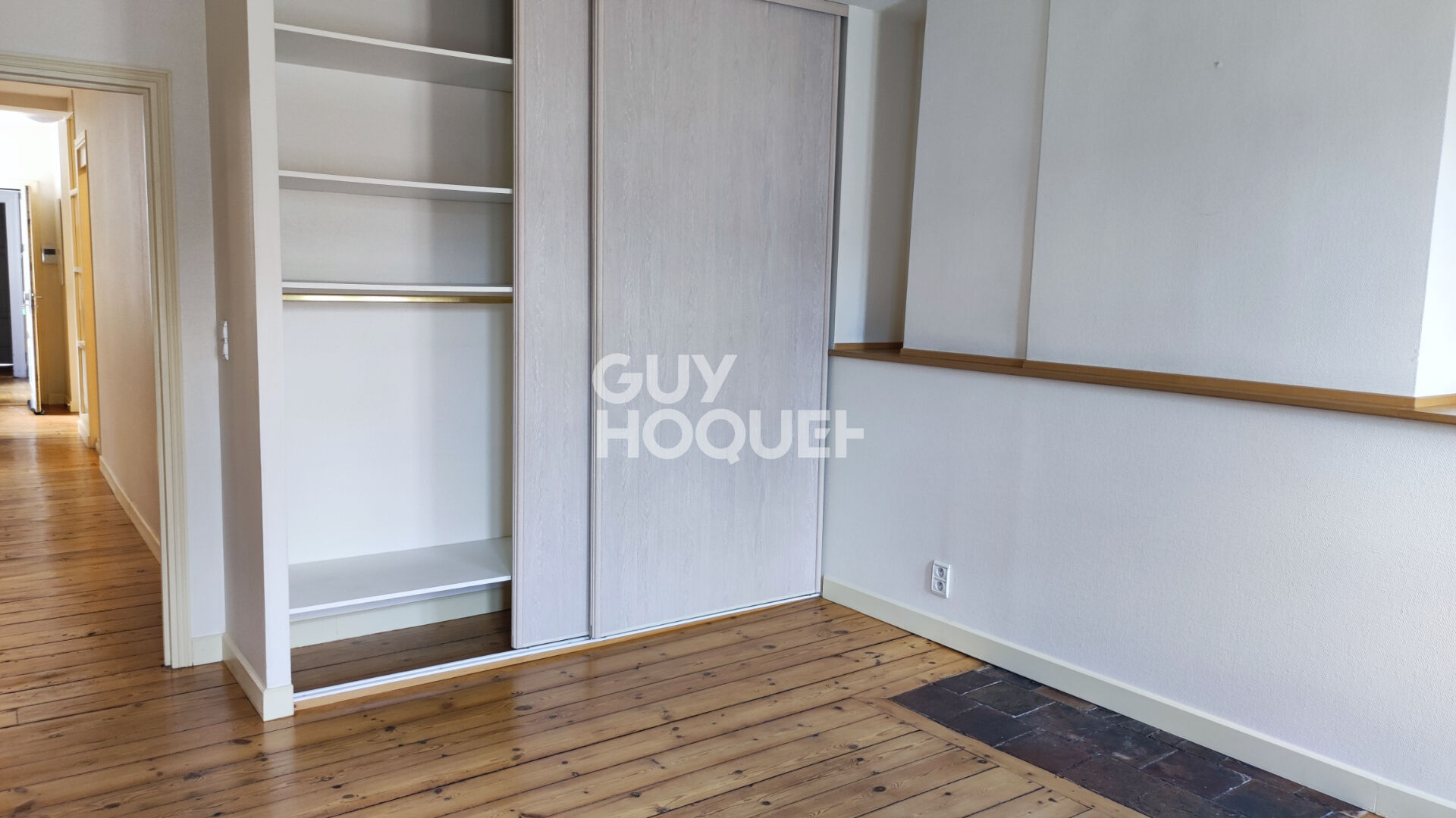 A louer, Toulouse T3 de Charme 108 m², Ascenseur, à 2 pas du Capitole !