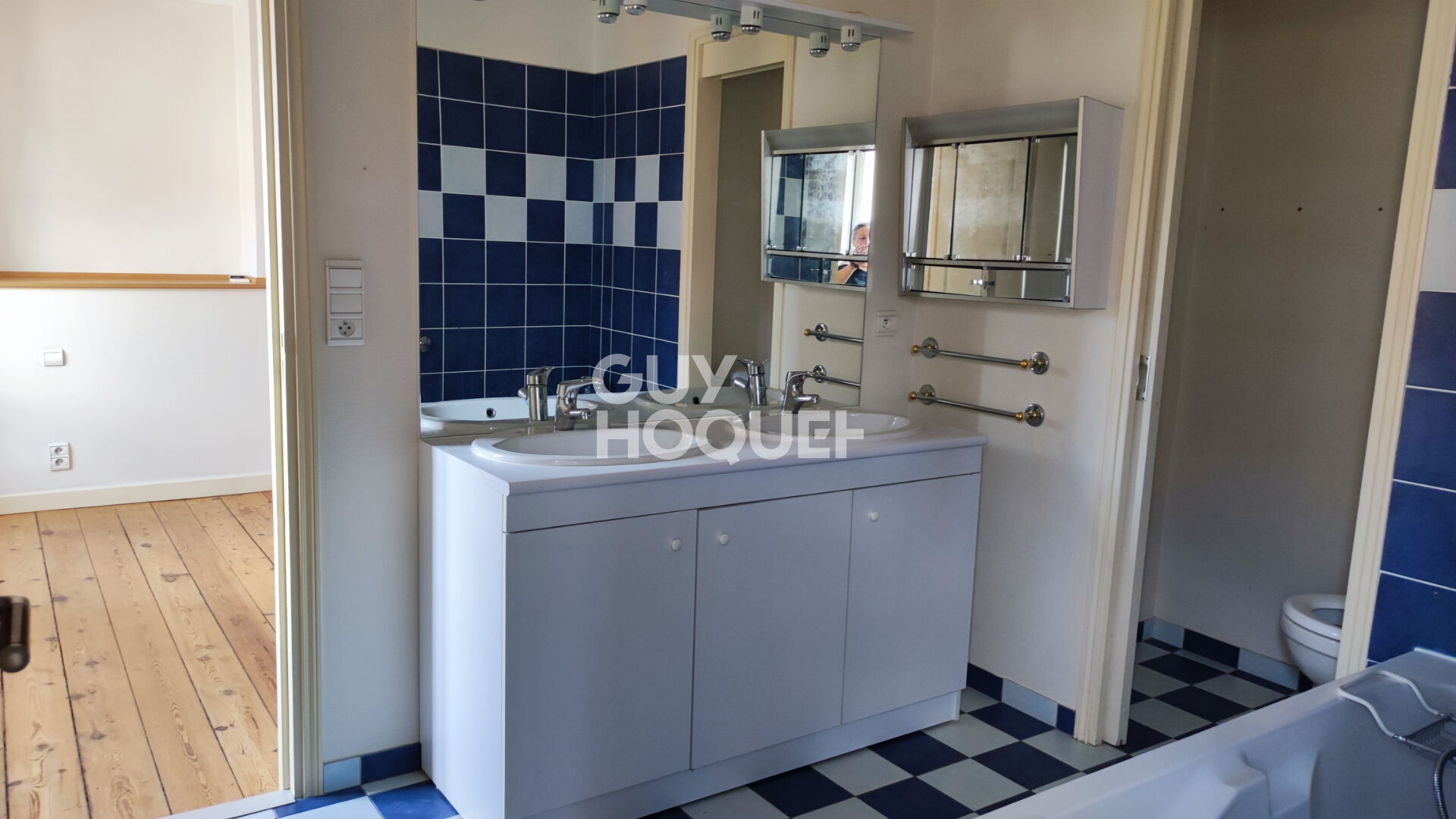 A louer, Toulouse T3 de Charme 108 m², Ascenseur, à 2 pas du Capitole !