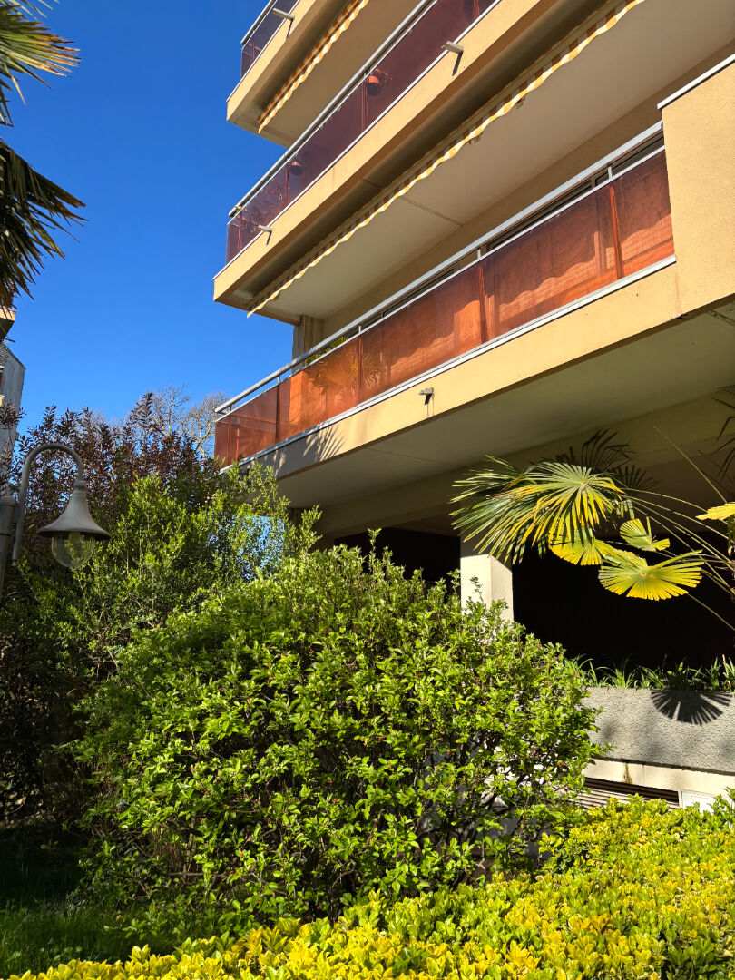 SAINT EXUPERY /DEMOISELLES Au sein d'une résidence de grand standing dotée d'un parc T3  avec parking sous/sol et cellier