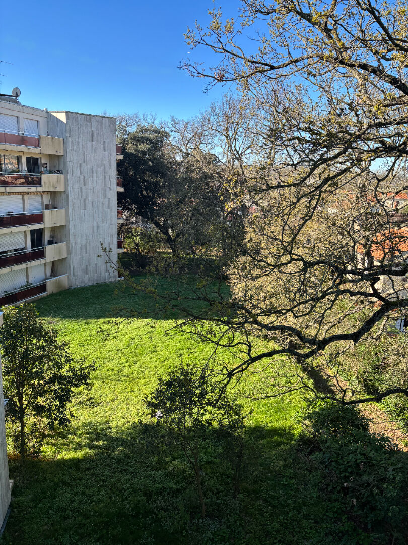 SAINT EXUPERY /DEMOISELLES Au sein d'une résidence de grand standing dotée d'un parc T3  avec parking sous/sol et cellier