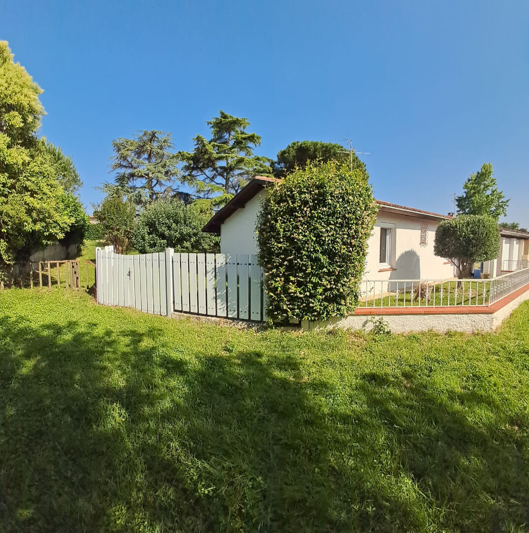 Maison  T4-5 Saint -Jean  103m² sur grand terrain arboré