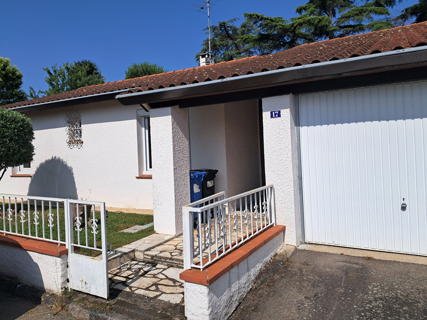 Maison  T4-5 Saint -Jean  103m² sur grand terrain arboré