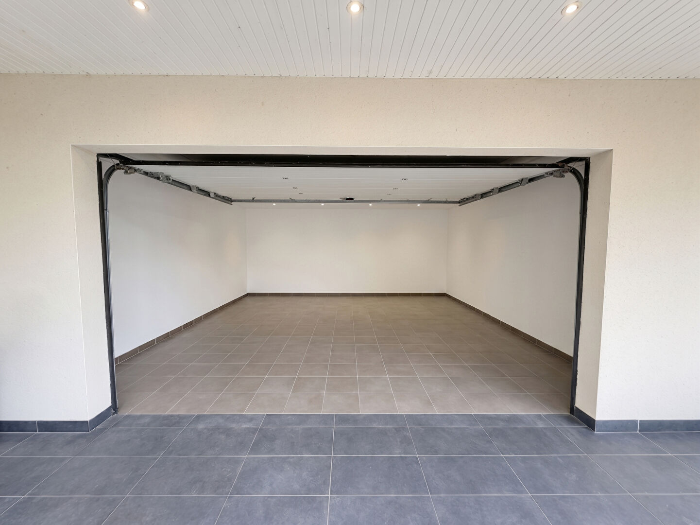 Villa d'Exception secteur BALMA 7 pièce(s) 275 m2