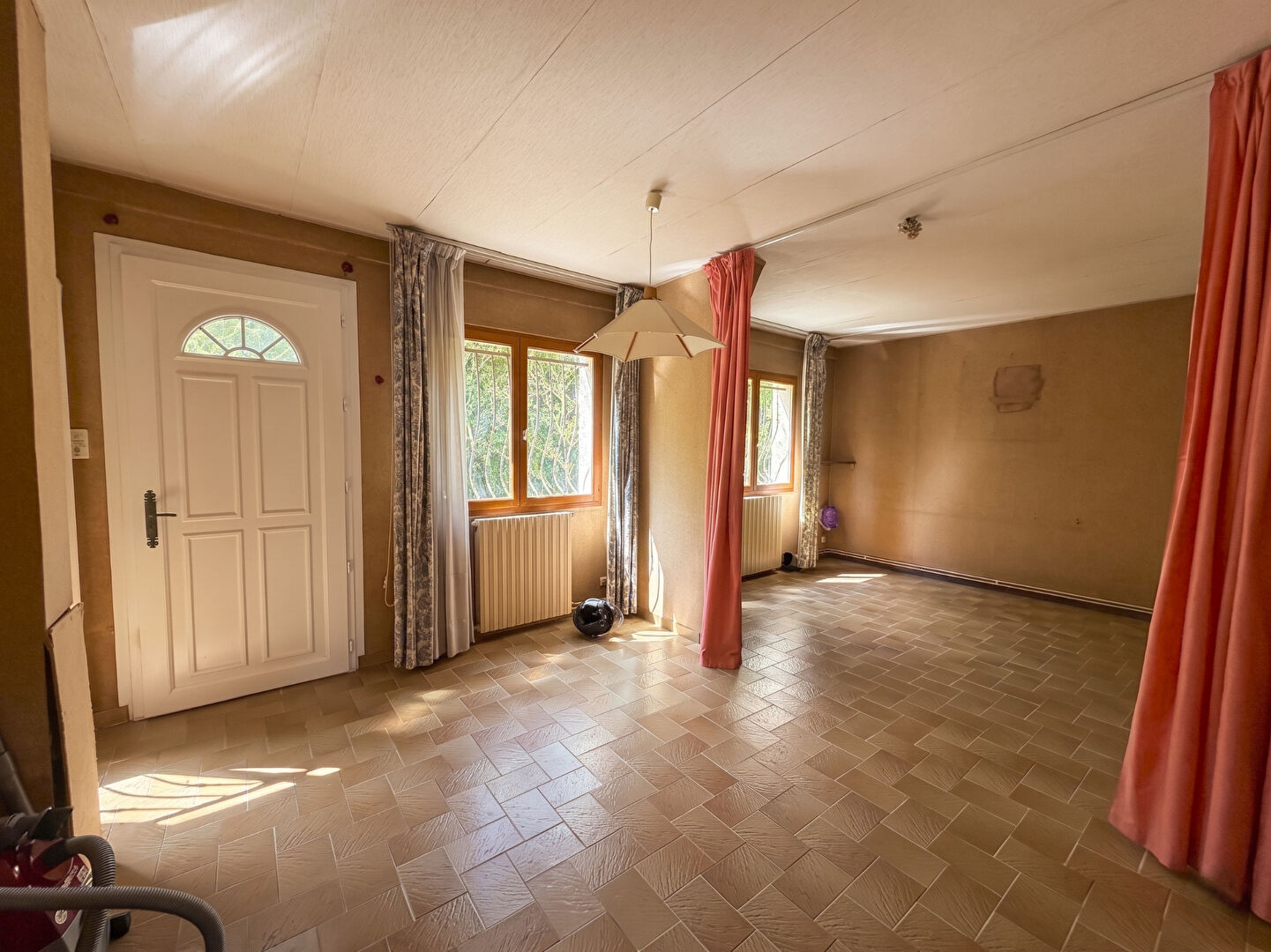 Maison  5 pièce(s) 114 m2 Secteur La Terrasse