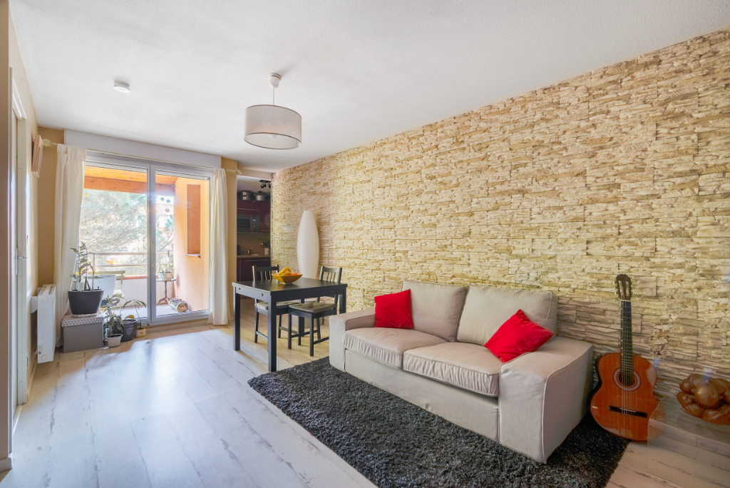 BALMA _ T2 de 36 m²  avec terrasse et parking.