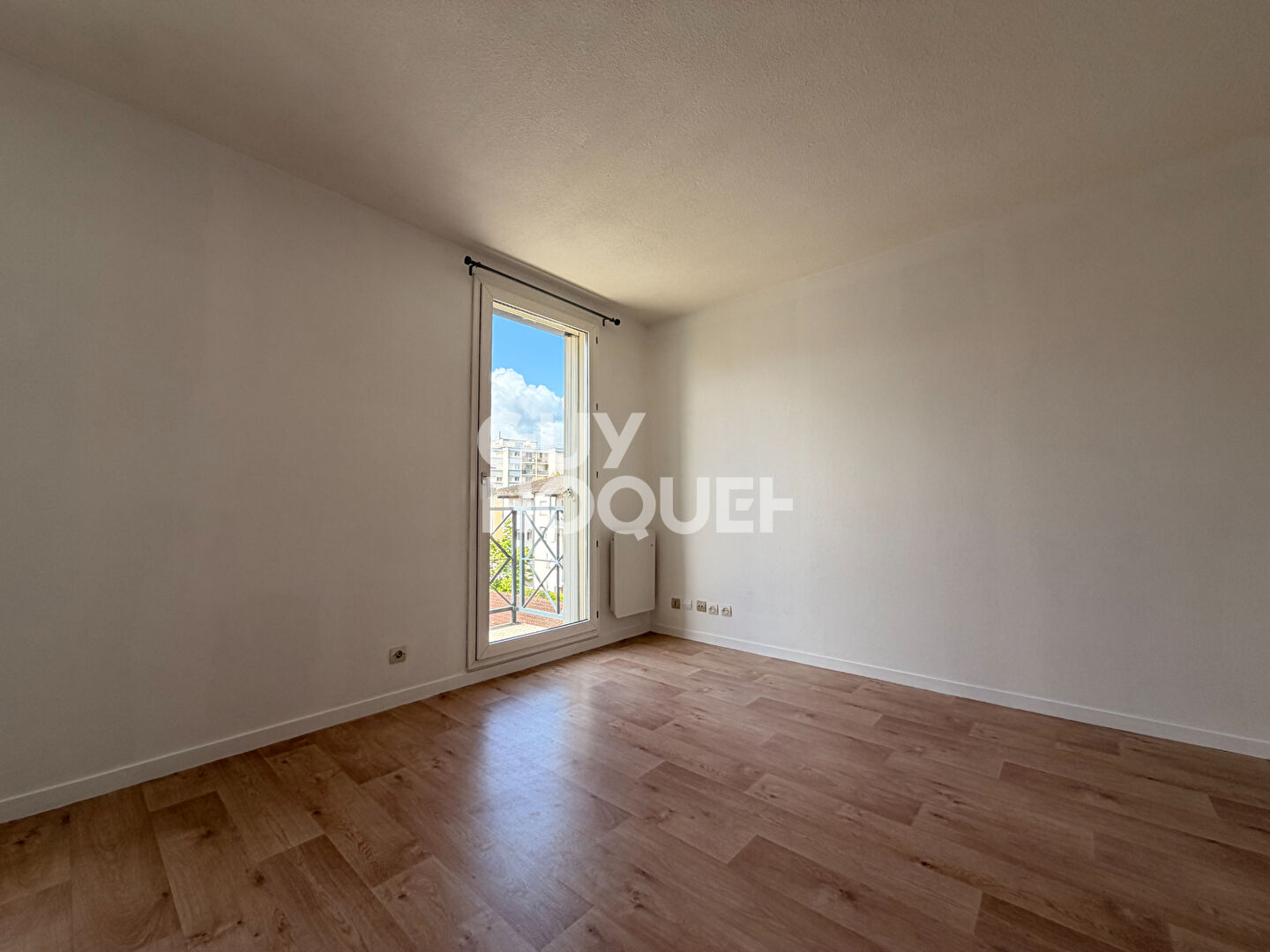 STUDIO SAINT-CYPRIEN / BOURRASSOL