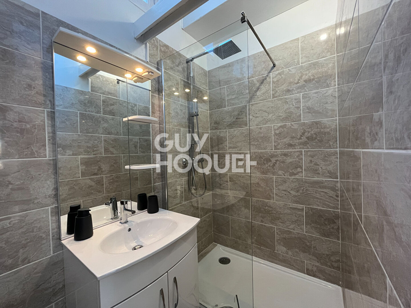Appartement Toulouse 2 pièce(s) 38.06 m2