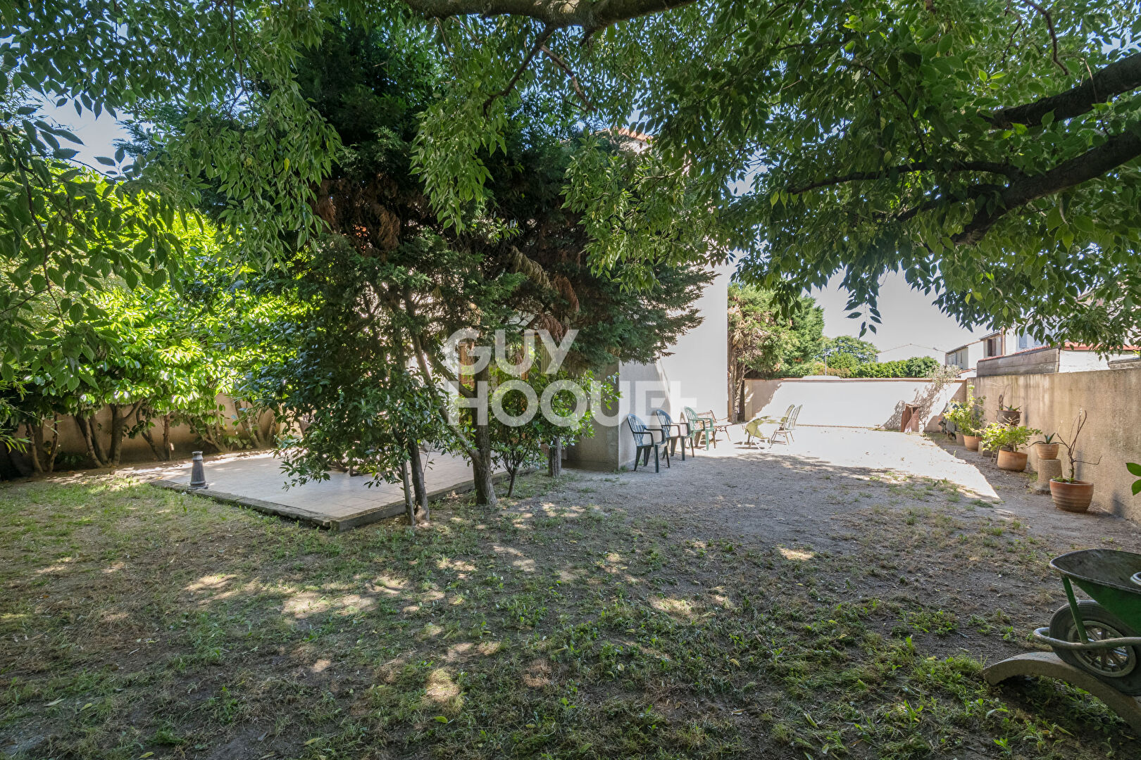 Lafourguette : Maison T5 jardin et garage