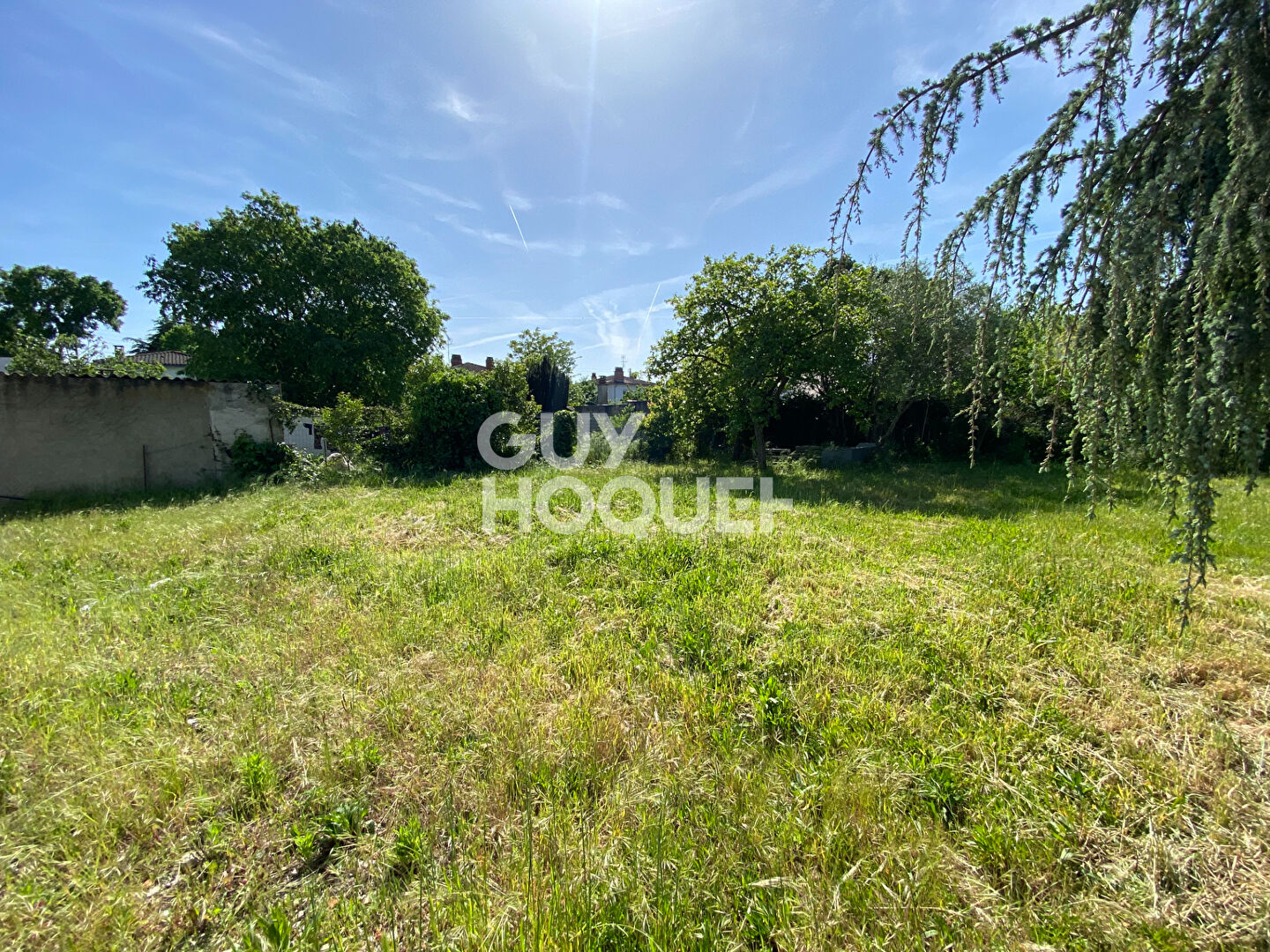 - PAPUS -Terrain à bâtir de 458 m²