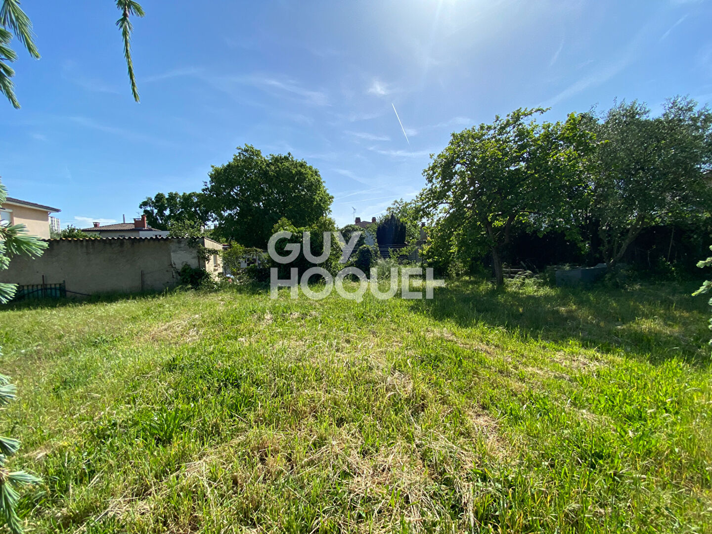 - PAPUS -Terrain à bâtir de 458 m²