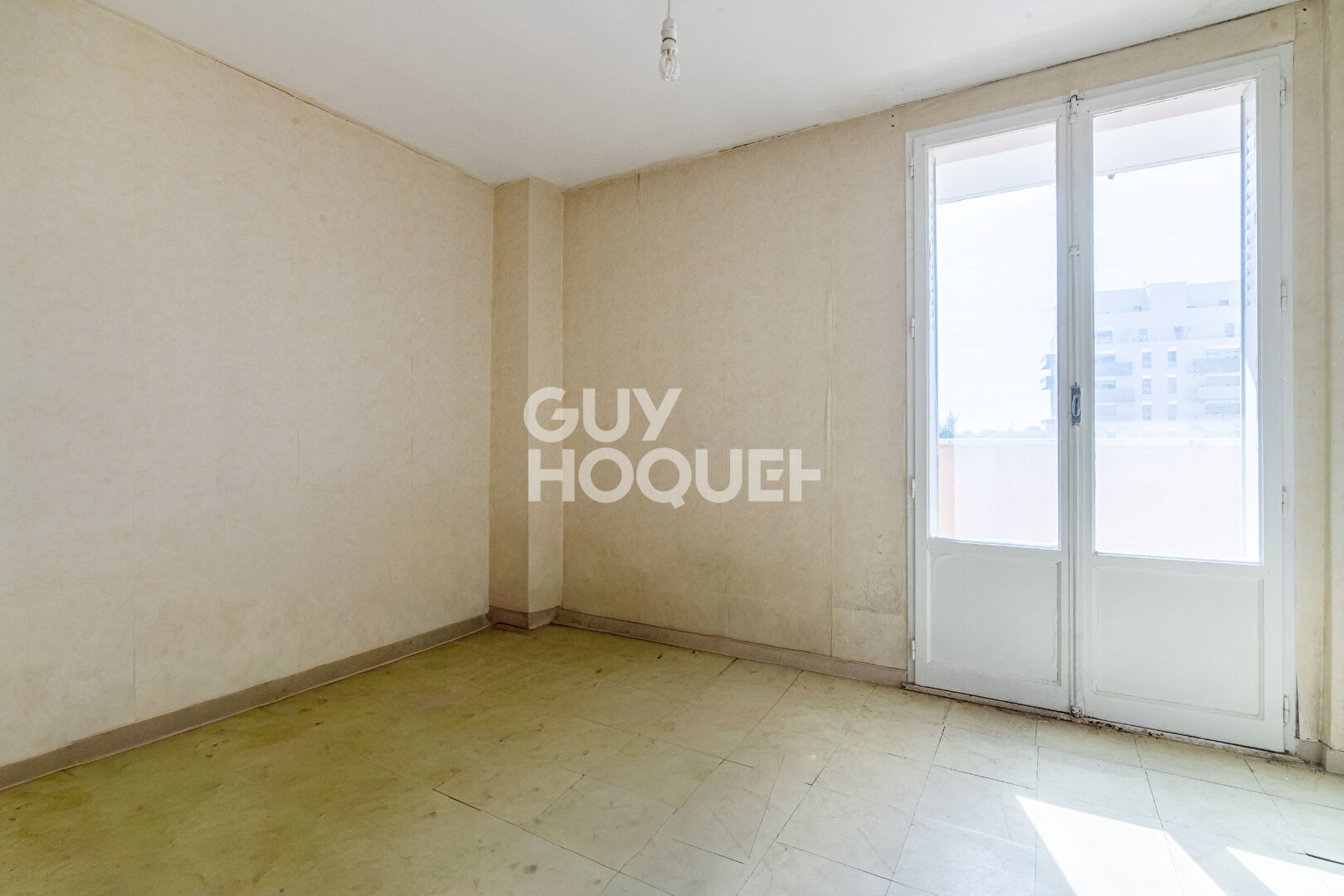 Arènes : Appartement 4 pièces traversant 