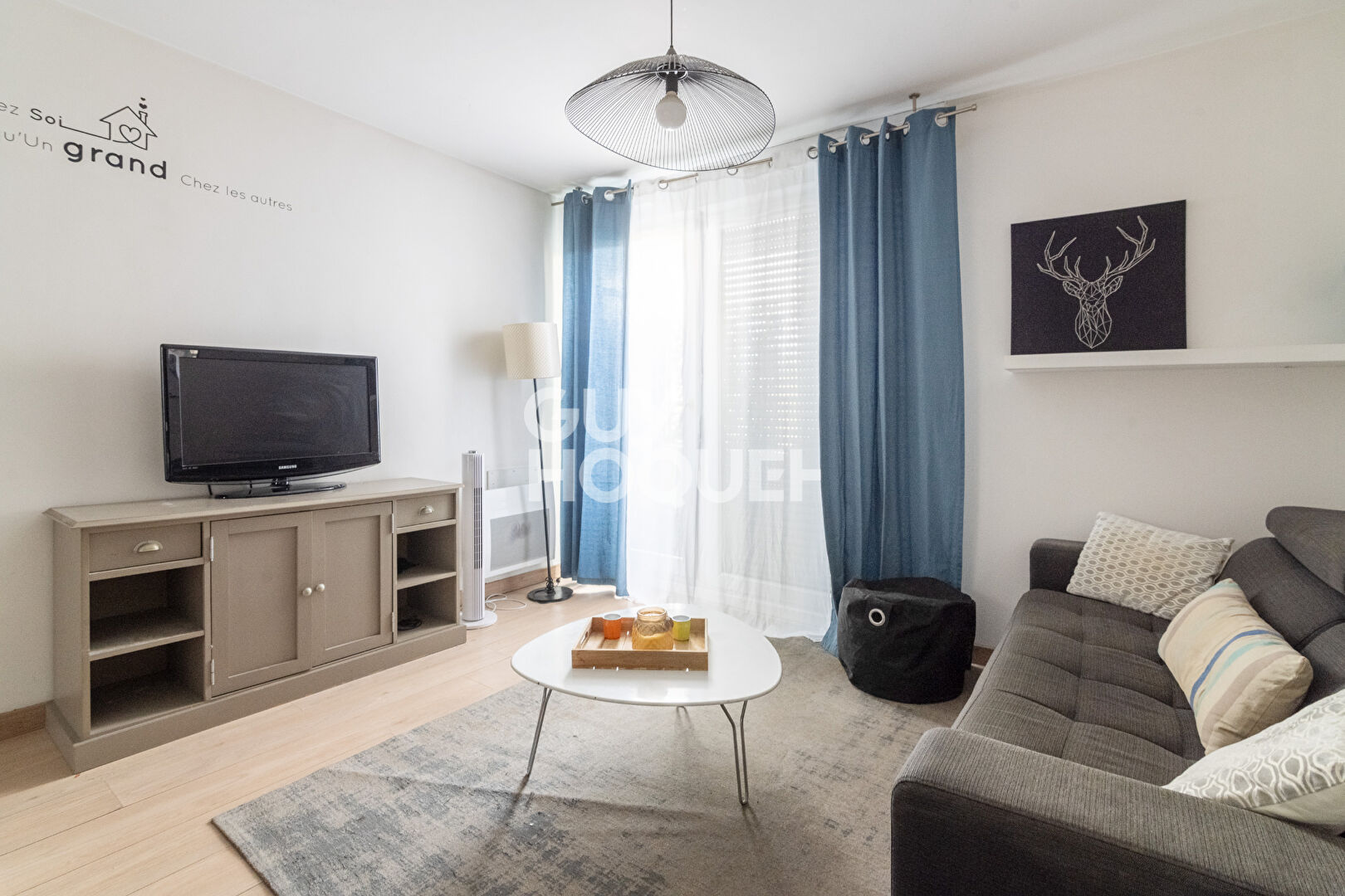 Studio meublé avec terrasse. Toulouse secteur Saint-Michel / Conseil régional