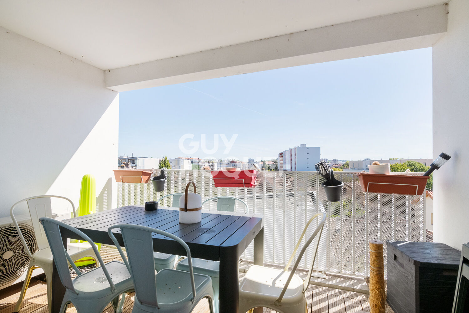 EXCLUSIVITÉ SUPERBE DUPLEX T3 AVEC DEUX TERRASSES ET GARAGE