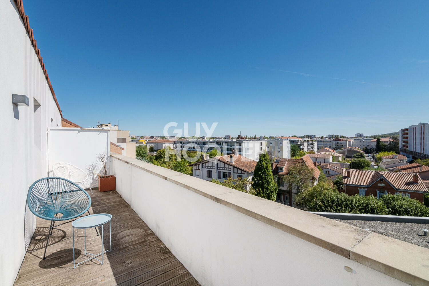 EXCLUSIVITÉ SUPERBE DUPLEX T3 AVEC DEUX TERRASSES ET GARAGE
