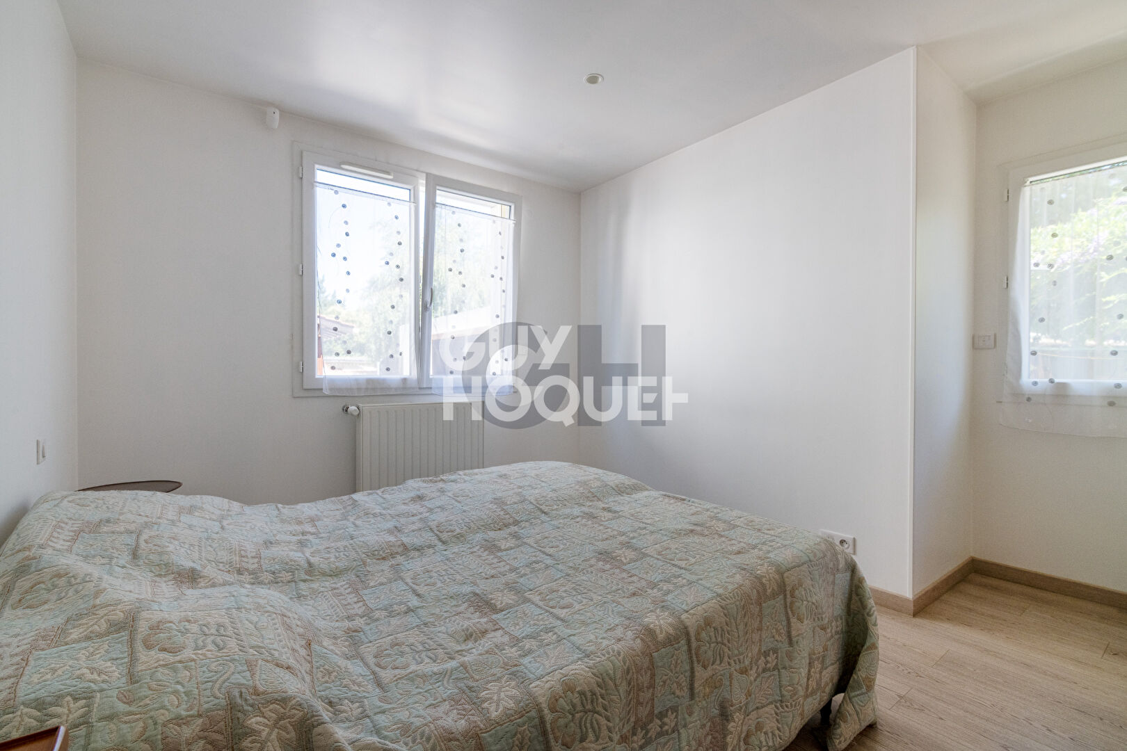 Maison familiale avec jardin, garage et 4 chambres   Réf 6154
