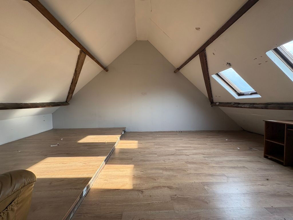 Maison de 200 m² avec jardin - TOURCOING GARE