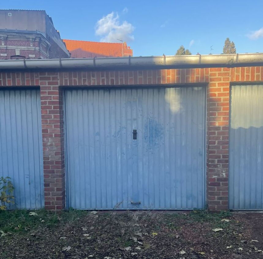TOURCOING - GARAGE