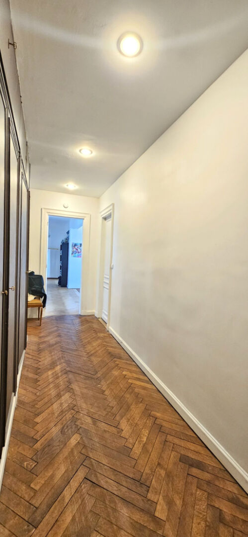 TOURCOING HYPER CENTRE