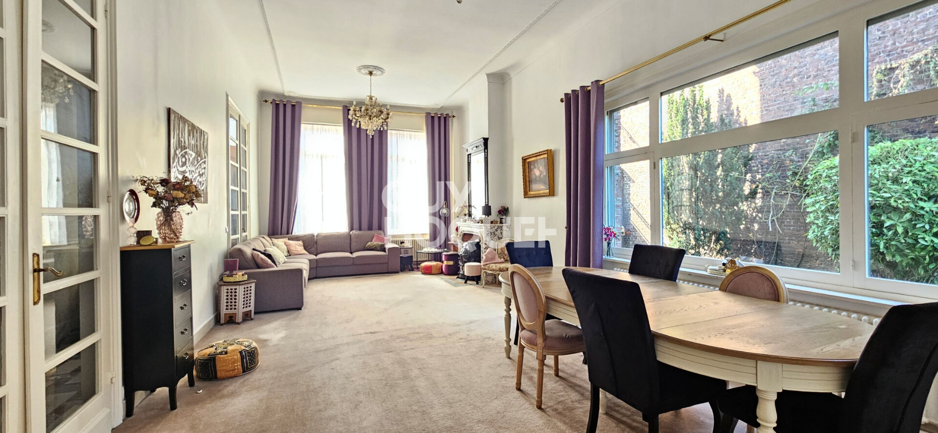 Maison 8 pièces 300 m² · à Tourcoing · 300 m² · 489 500 €