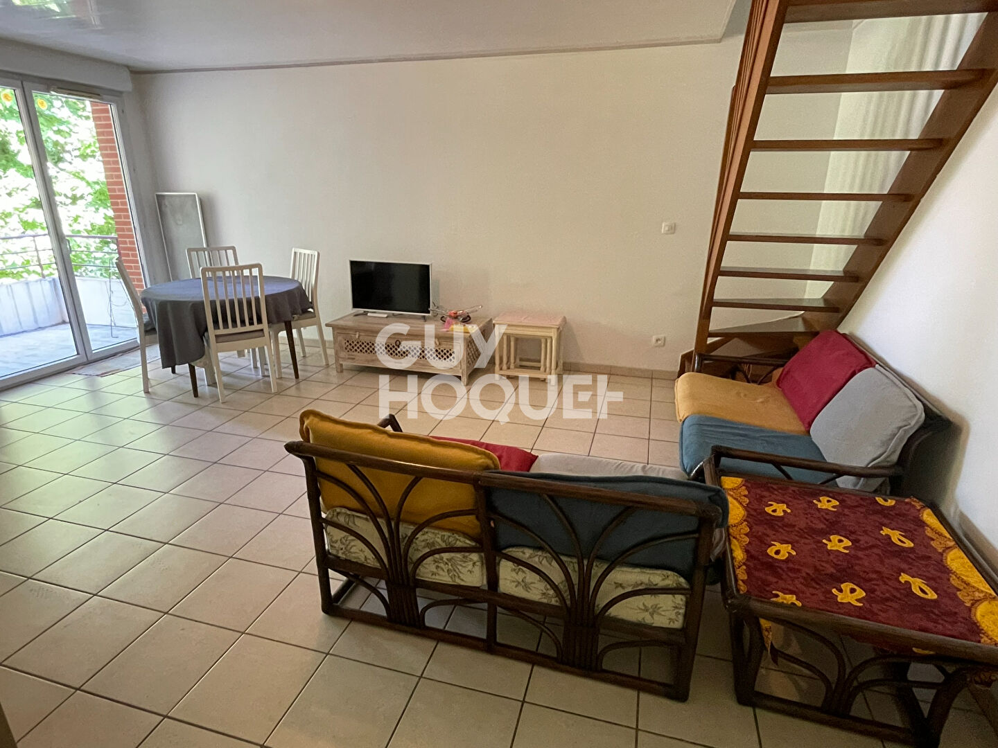 APPARTEMENT T4 DUPLEX MEUBLE - TOURNEFEUILLE CENTRE