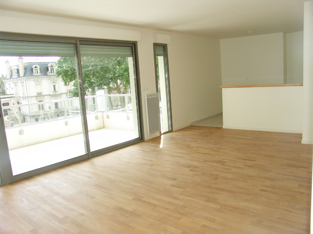 TOURS PLACE JEAN JAURES