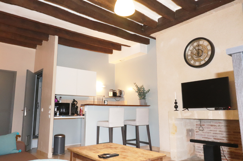 STUDIO HYPER-CENTRE VIEUX TOURS