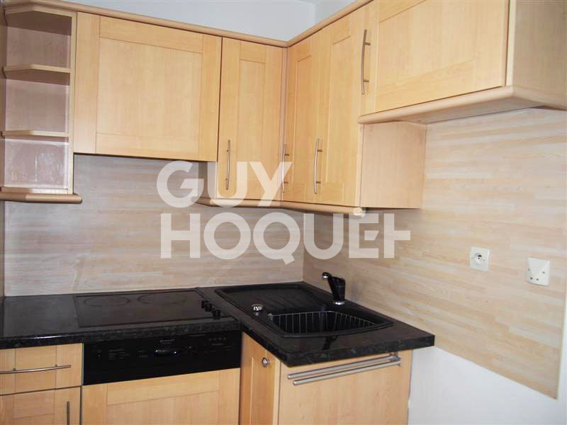 TOURS : appartement F2 à louer