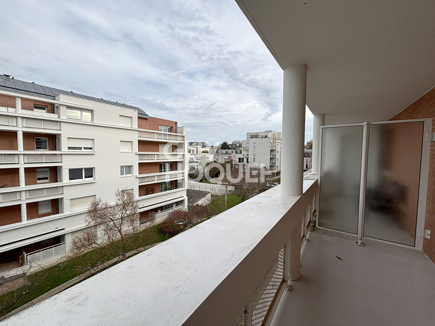 LOCATION d'un appartement T2 (44 m²) à TOURS