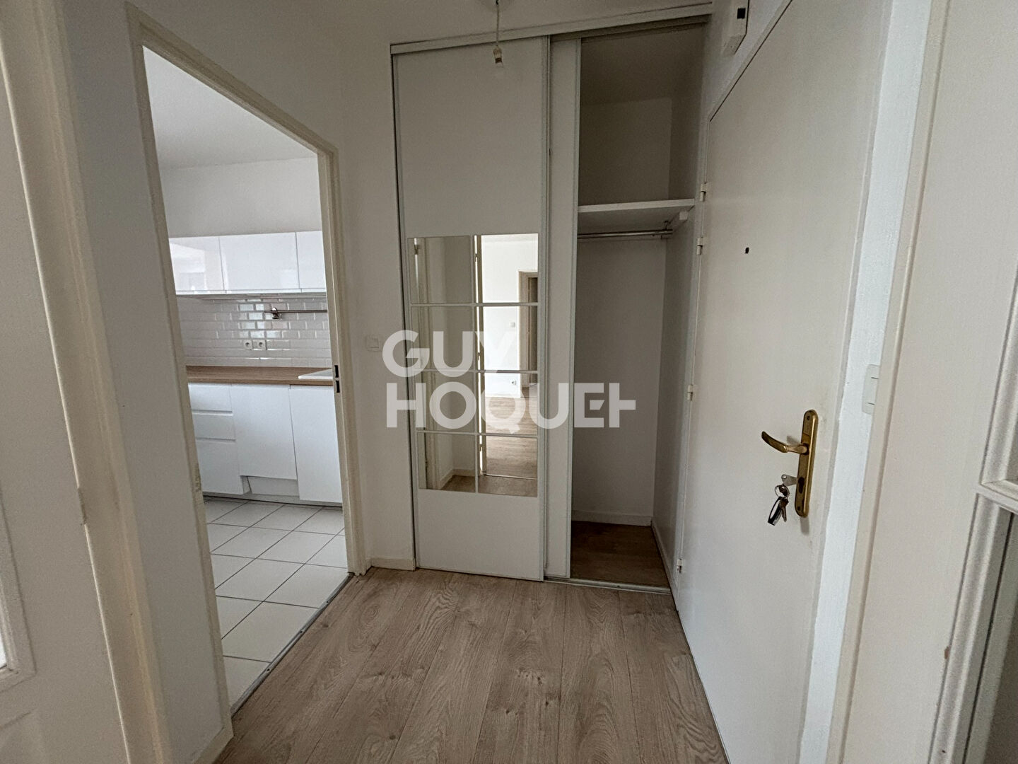 LOCATION d'un appartement T2 (44 m²) à TOURS