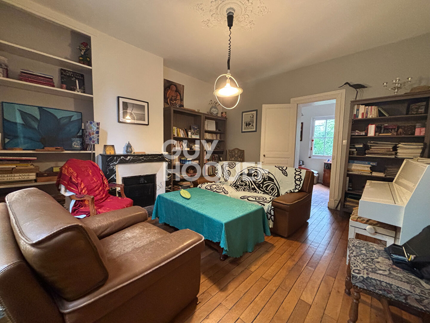 TOURS - BLANQUI - 9 PIECES -189m²