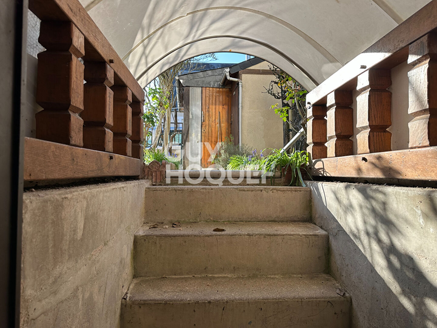 Charmante Maison avec véranda et cour - Quartier calme