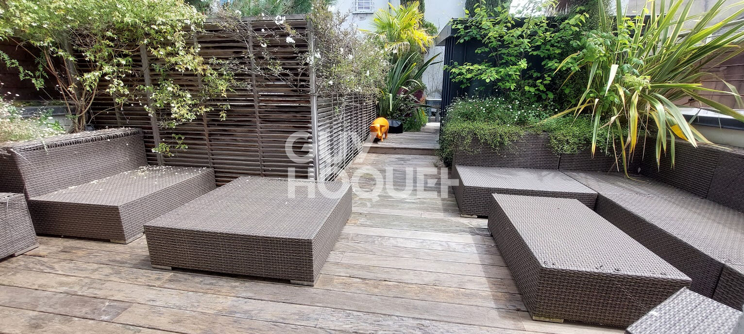 RARE AU COEUR DES HALLES