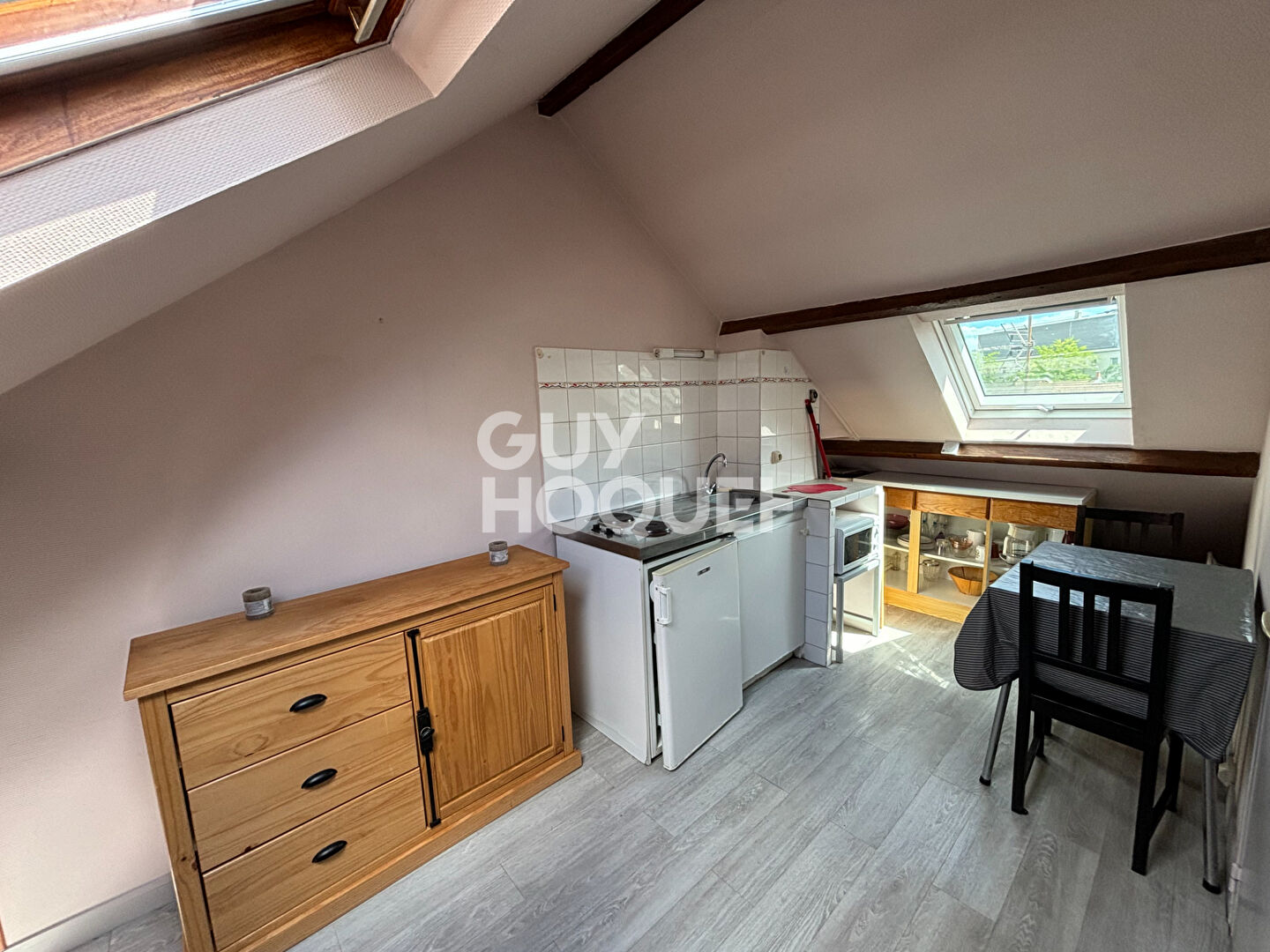 STUDIO - 14.24m² - GIRAUDEAU