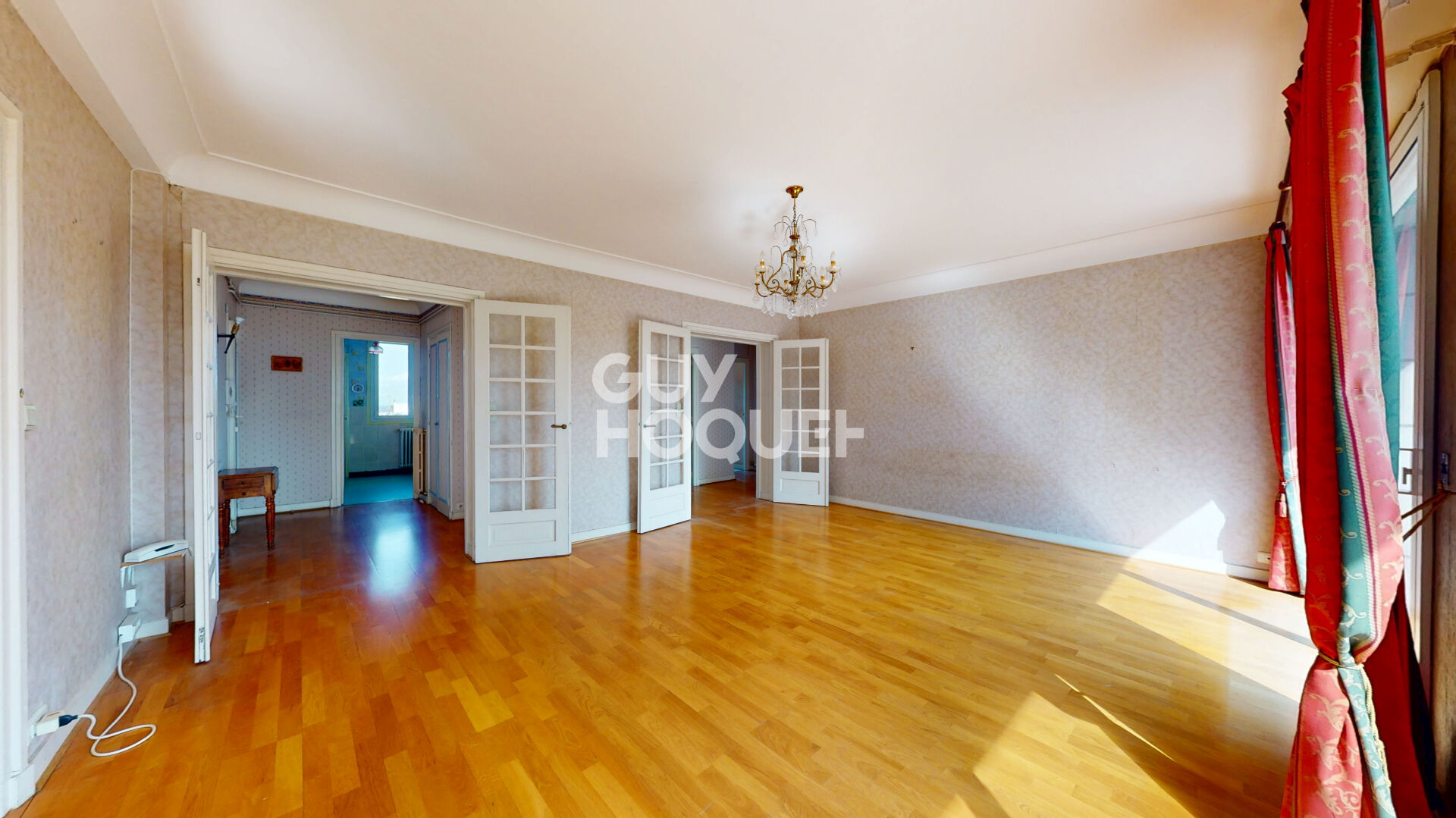 Appartement traversant  T4  - boxe en sous sol