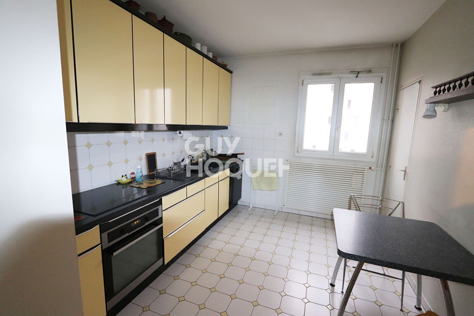 TOURS 5 MINUTES DES HALLES A PIED