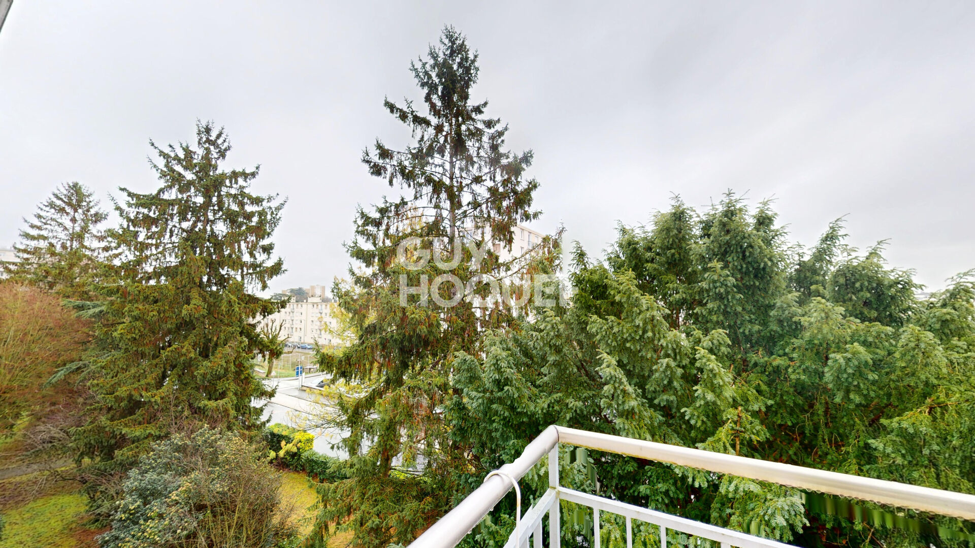 JOUE LES TOURS - LA MARBELIERE