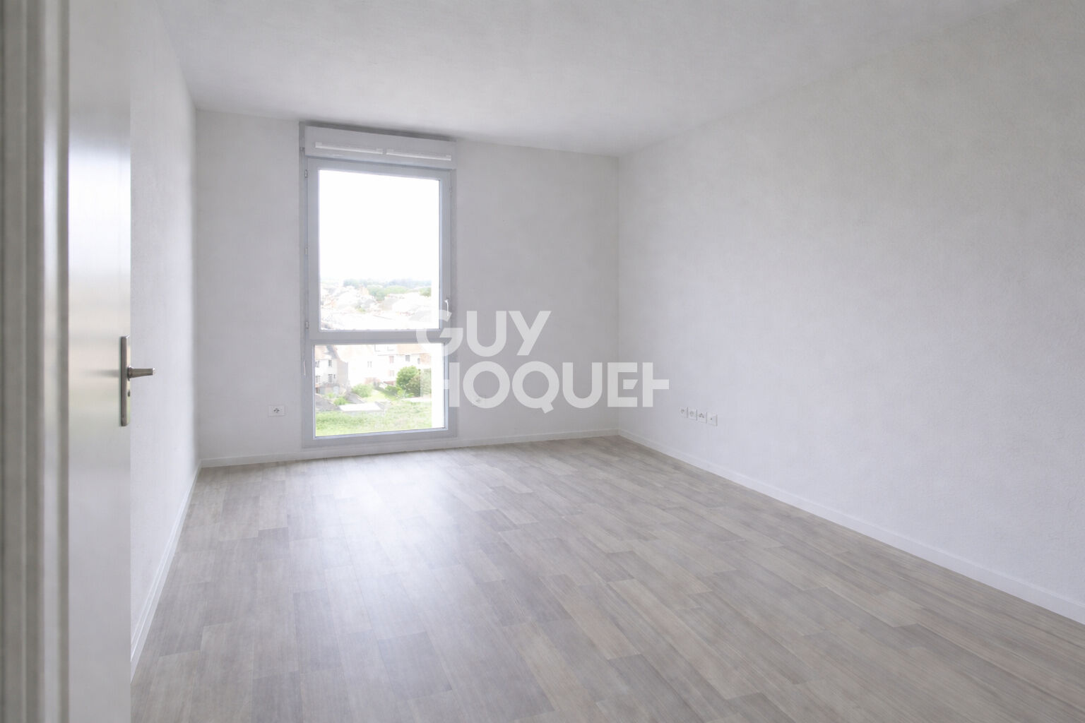 STUDIO - PROCHE FACS DES DEUX LIONS