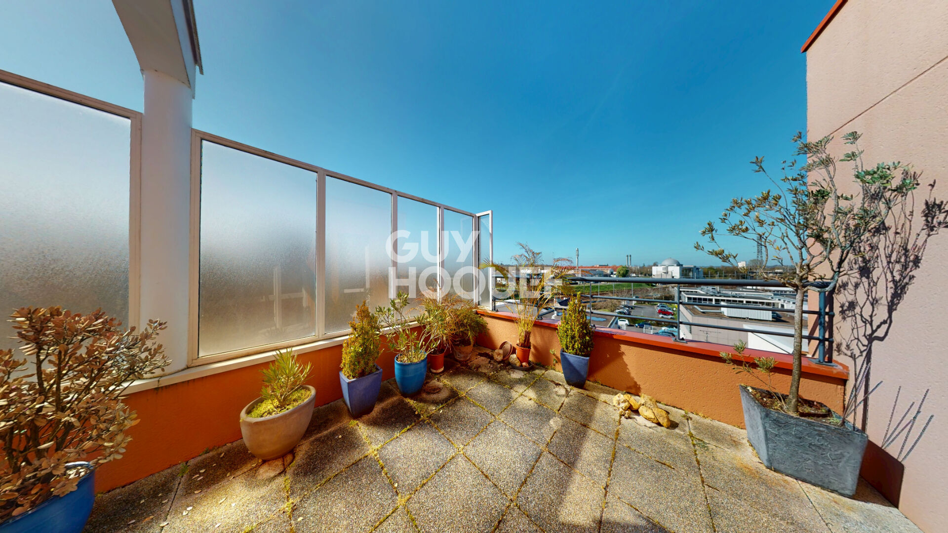 DUPLEX - 113m² - 2 TERRASSE - BOX + PARKING