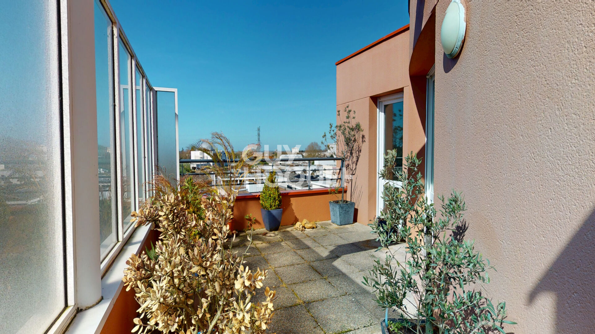 DUPLEX - 113m² - 2 TERRASSE - BOX + PARKING