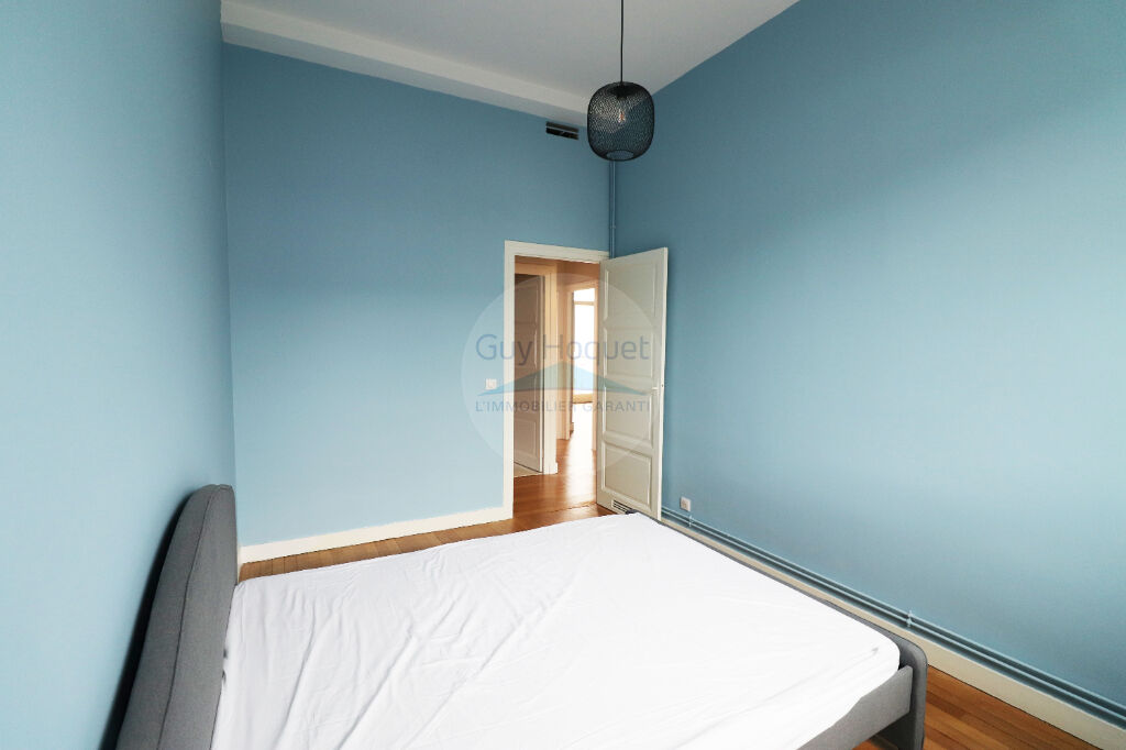 Appartement 3 pièces (69 m²) en location à TOURS