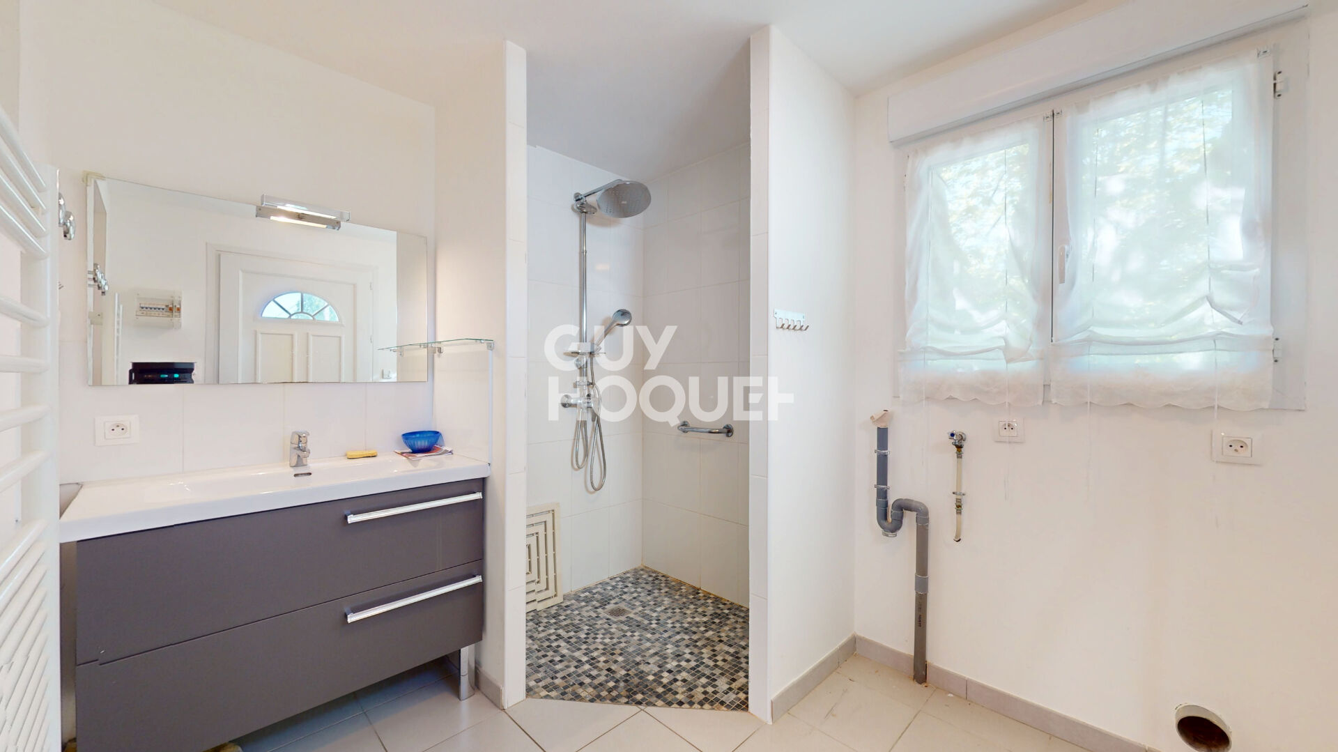 MAISON - MONTS - 5 CHAMBRES