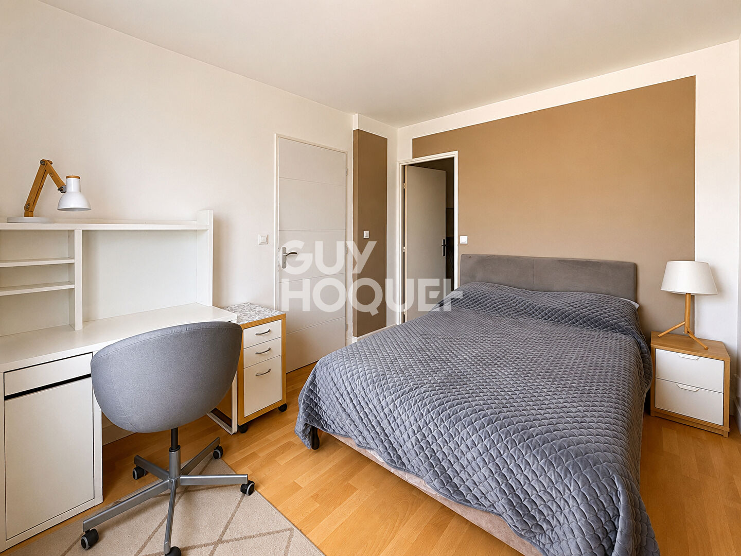 APPARTEMENT - 4 PIECES - TRAM